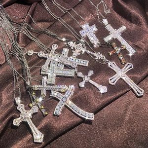 🛳 New White Gold Cross Neck Pendant Round Diamond Cut Crystals